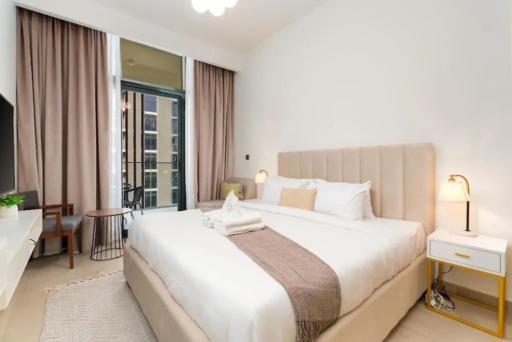 Studio - Pool - Gym - Wi-Fi - 12Min From Downtown - Azizi Riviera 26 Apartment Dubai 0*,  United Arab Emirates