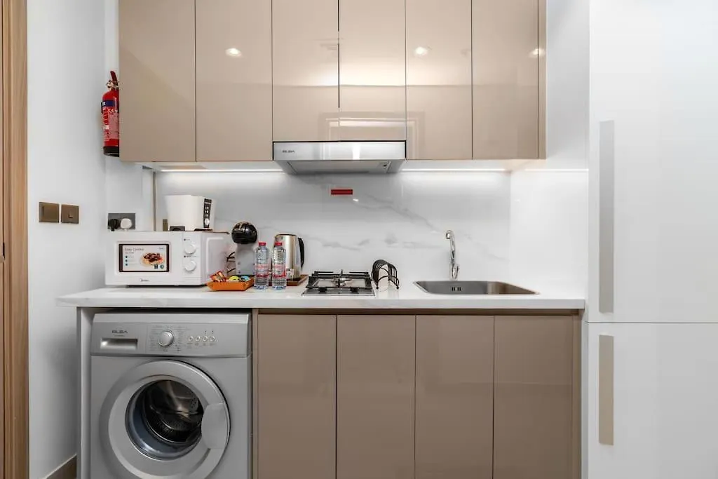 Studio - Pool - Gym - Wi-Fi - 12Min From Downtown - Azizi Riviera 26 Διαμέρισμα Ντουμπάι Ηνωμένα Αραβικά Εμιράτα